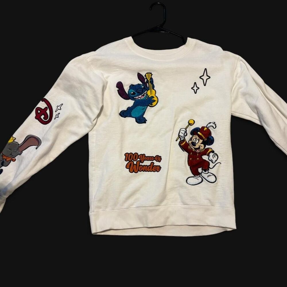 Disney Women's multi Sweatshirt